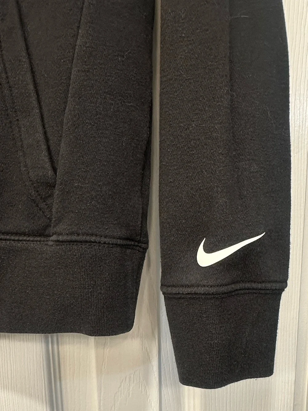 Nike boys black